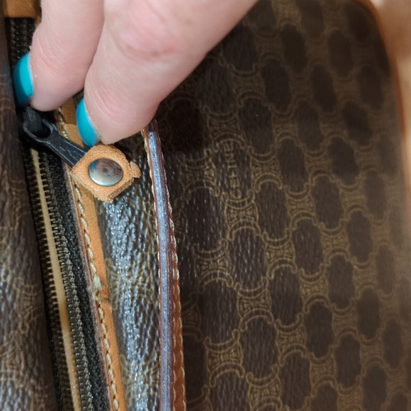 Celine Vintage Macadam Dark Crossbody Purse With Dust Bag Callouts - Picture 17 of 17